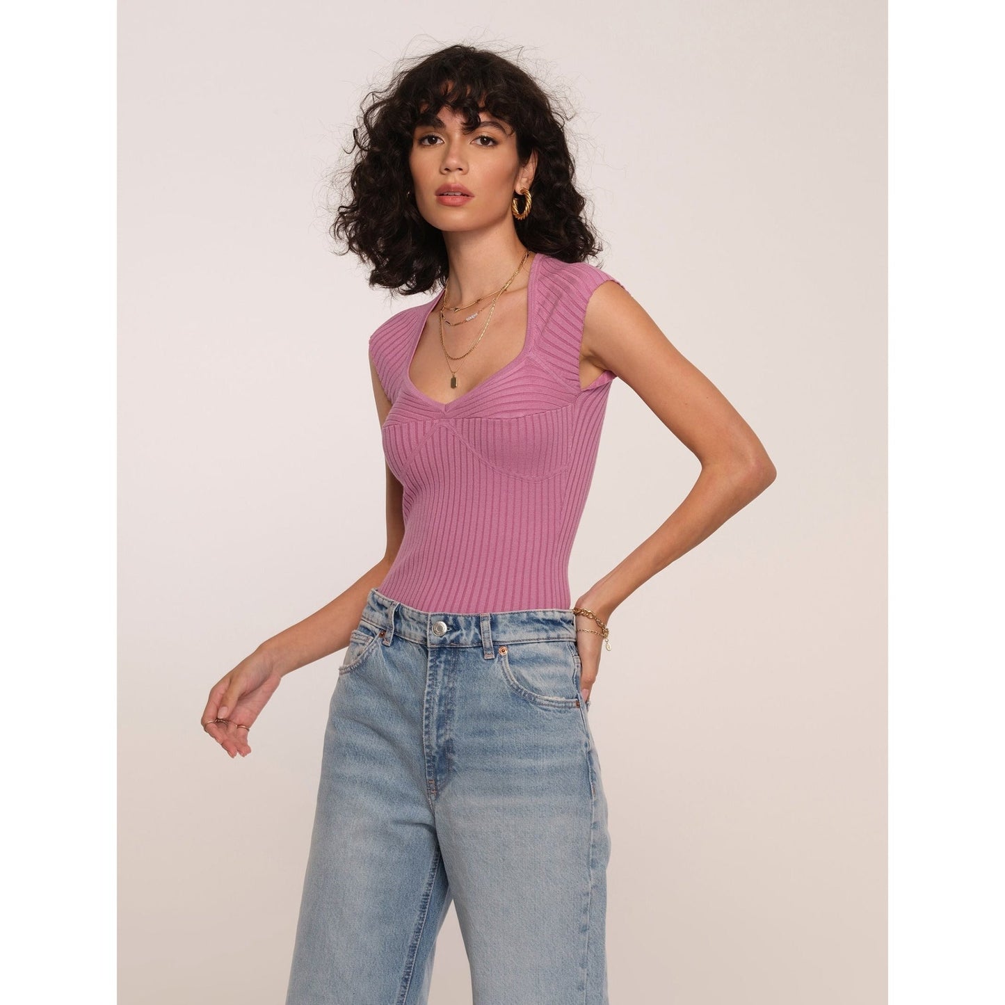 Load image into Gallery viewer, Emmel Sleeveless Top - Babette
