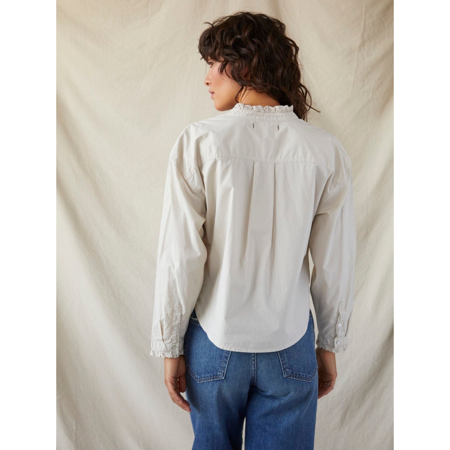 Load image into Gallery viewer, Rosa Ruffle Shirt - babette.shop
